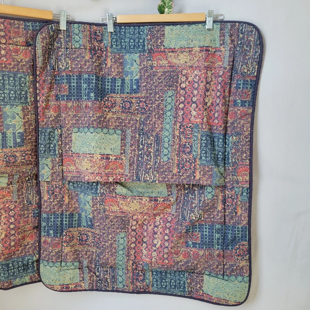 2 Vintage Sheridan Pillow Shams 31